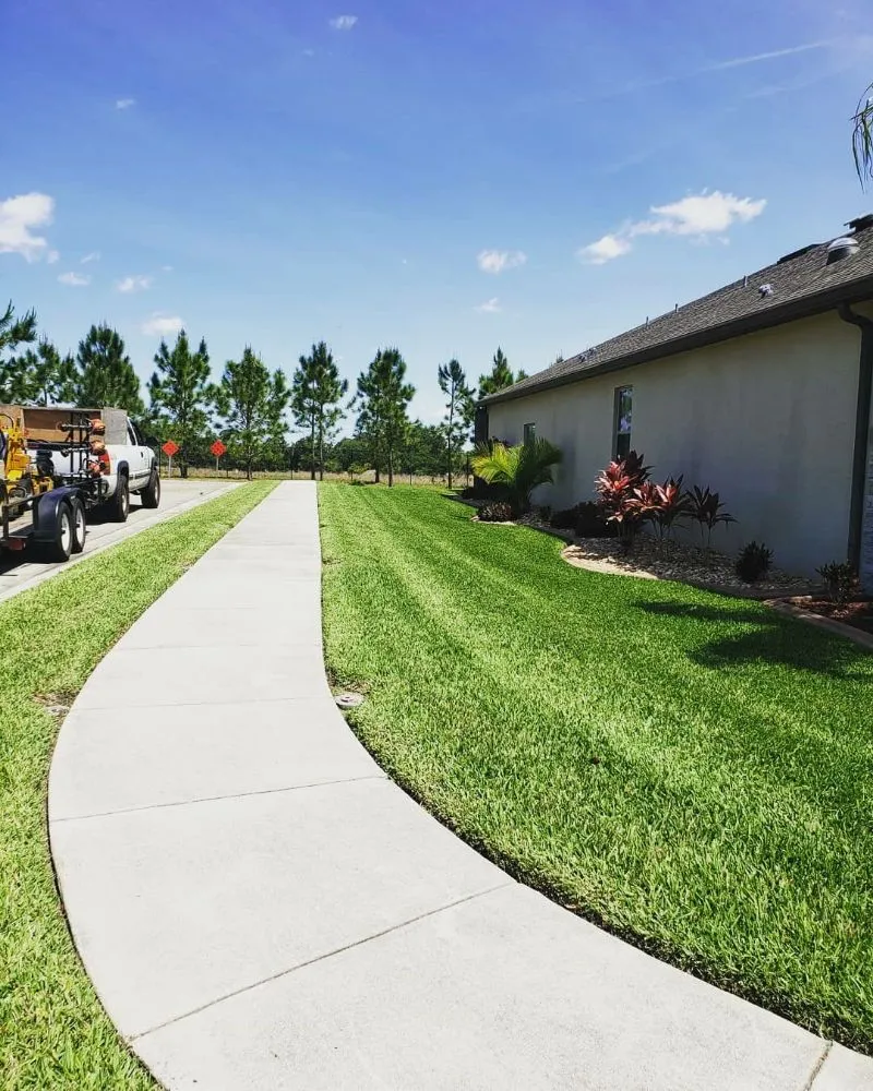 Affordable lawn mowing service in Lake Hamilton, FL - OG Lawn Pros