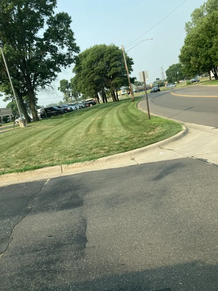 Custom yard maintenance for outdoor upgrades across Cedar e Bethl, MN - Oggs Lawn Care