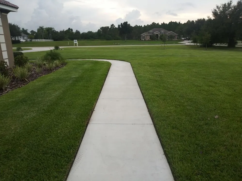 Local lawn care service experts serving Bradenton, FL - O'Grady's Quality Lawn and Sod Services