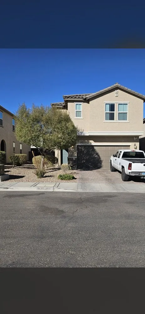 Professional lawn mowing service in Las Vegas, NV - Ohana Landscape