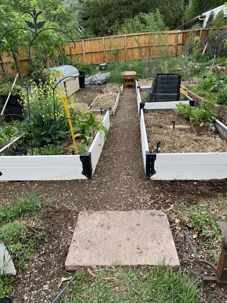 Local landscape design experts serving Evans, CO - Ohana Landscaping and Maintenances