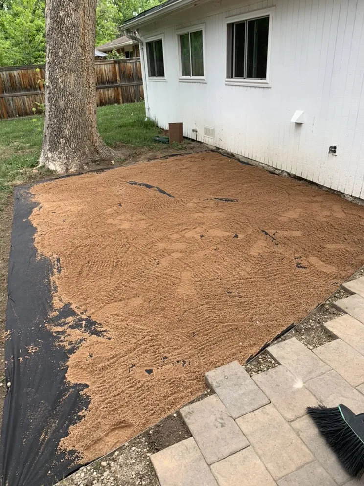 Professional yard maintenance experts serving Evans, CO - Ohana Landscaping and Maintenances