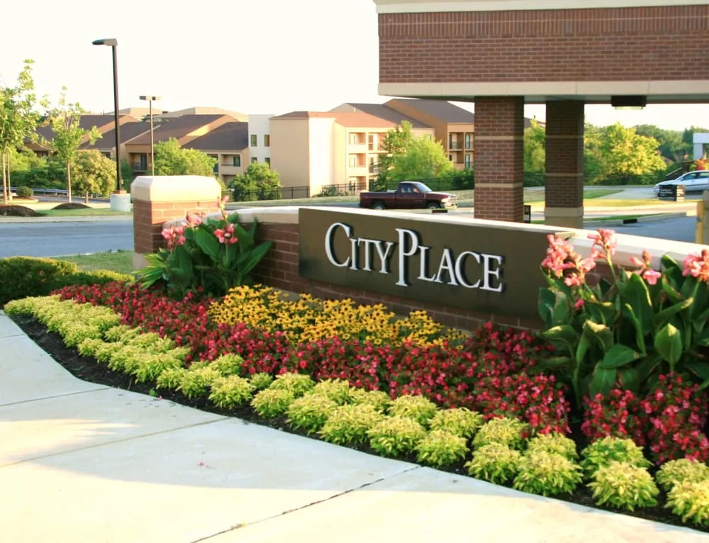 Local outdoor landscaping in Saint Louis, MO - O'Hara Landscape/Lawn Care