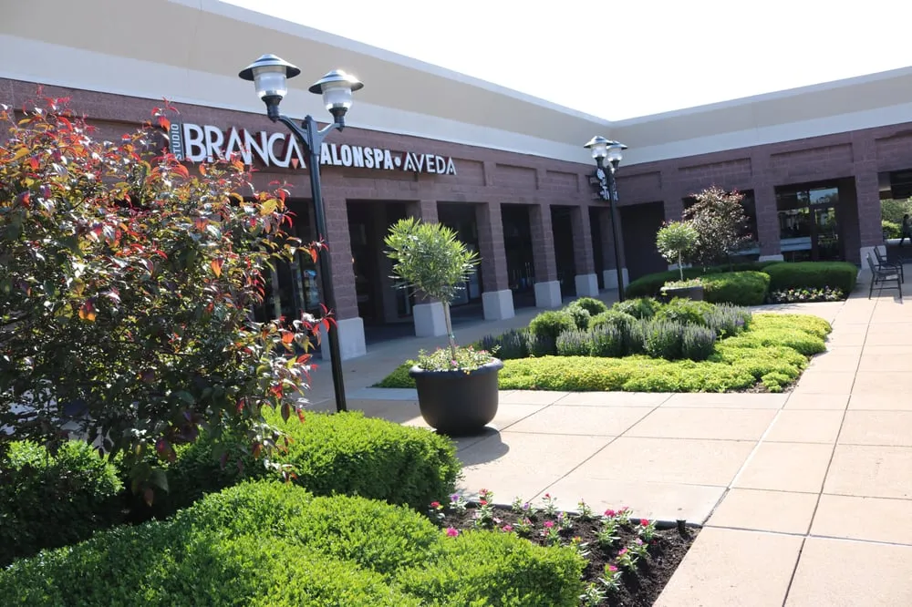 Custom landscape design in Saint Louis, MO - O'Hara Landscape/Lawn Care