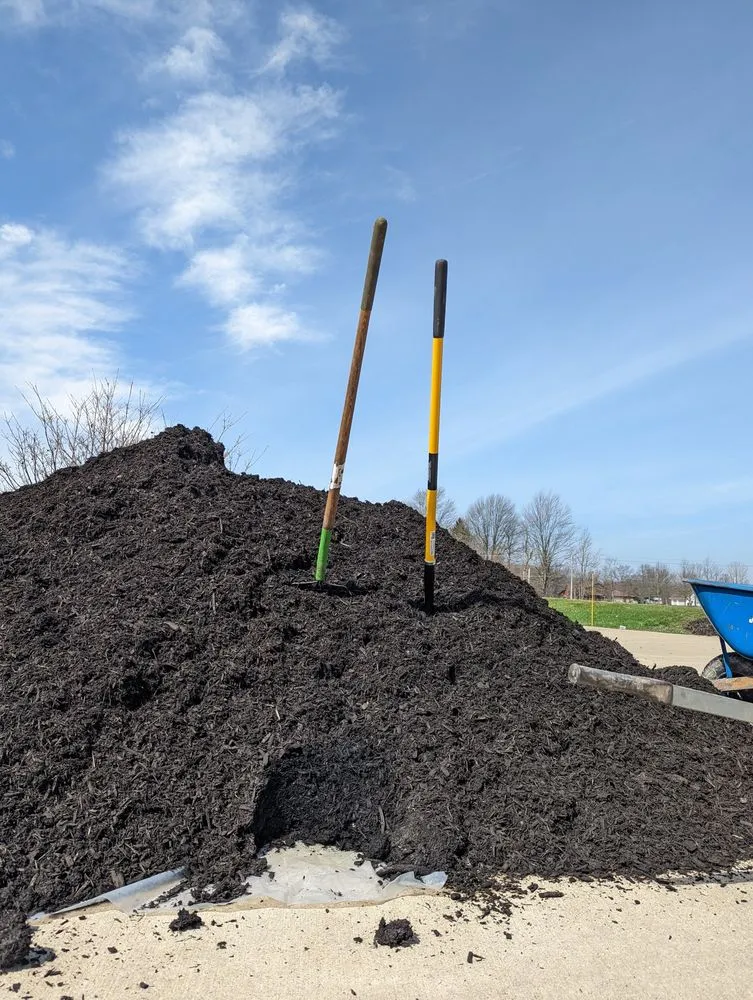 Custom yard maintenance experts serving North Ridgeville, OH - Ohio Native Landscapes