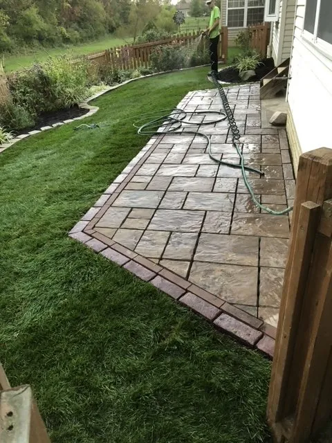 Custom garden landscaping in North Ridgeville, OH - Ohio Native Landscapes