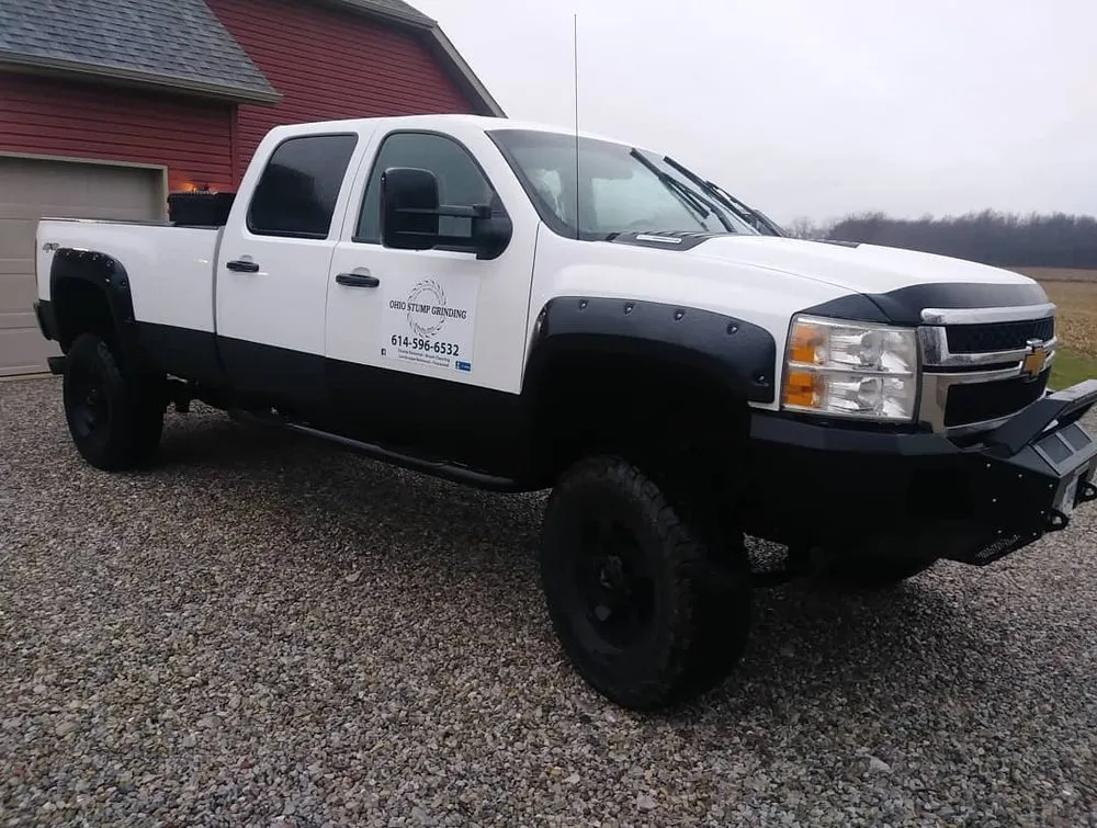 Top-rated lawn care service experts serving Ashville, OH - Ohio Stump Grinding