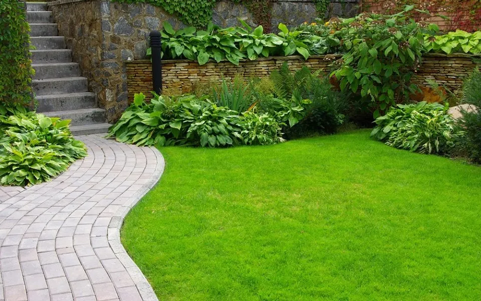 Custom garden landscaping for year-round maintenance across South Lebanon, OH - Ohio Turf Solutions