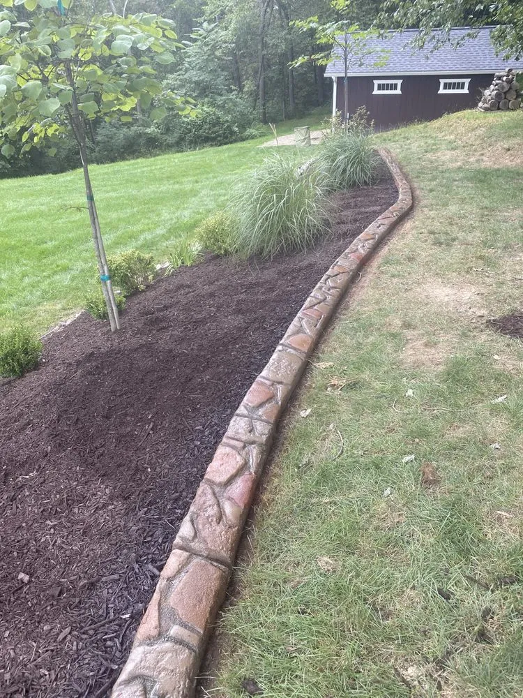 Local yard maintenance in Wellsburg, WV - Ohio Valley Grass Monkey’s