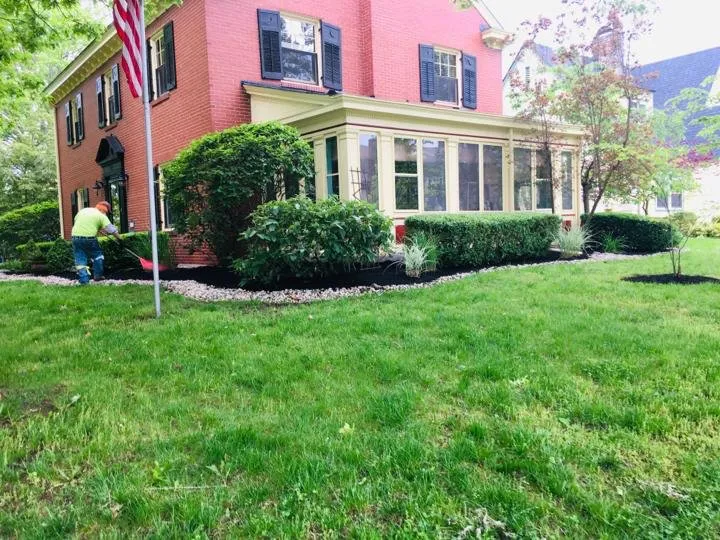 Custom lawn care service in Cincinnati, OH - Ohioevergreen