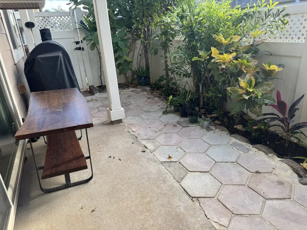 Custom lawn care service with custom design across Kapolei, HI - Oiwi Landscaping