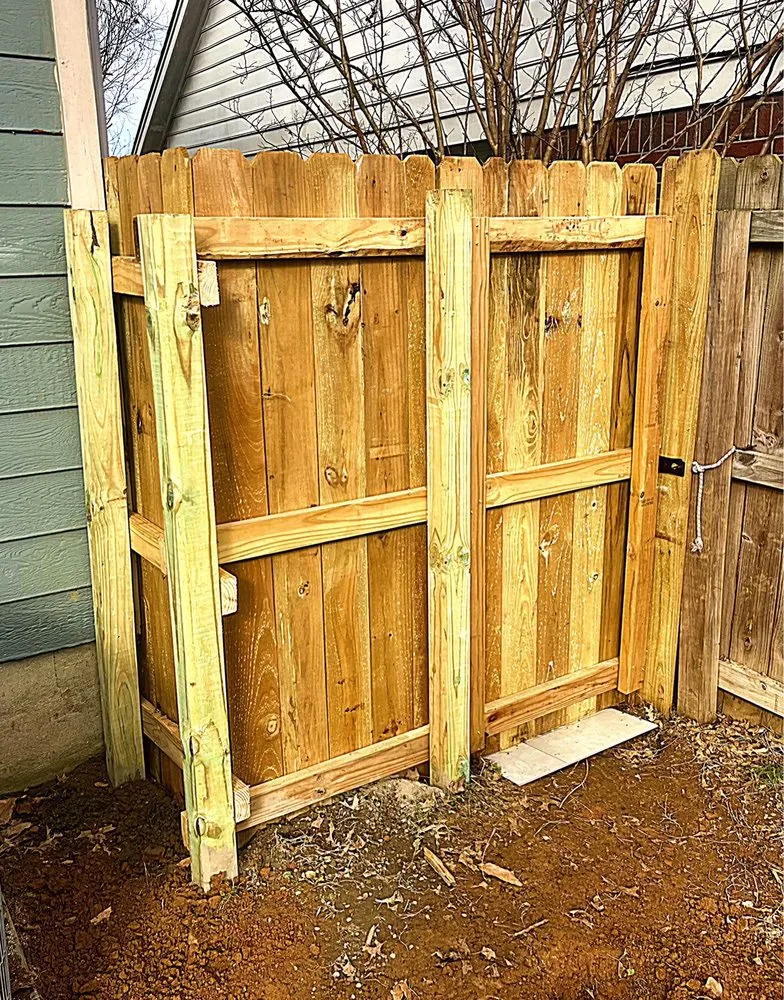 Trusted lawn care service experts serving Memphis, TN - O&J Service