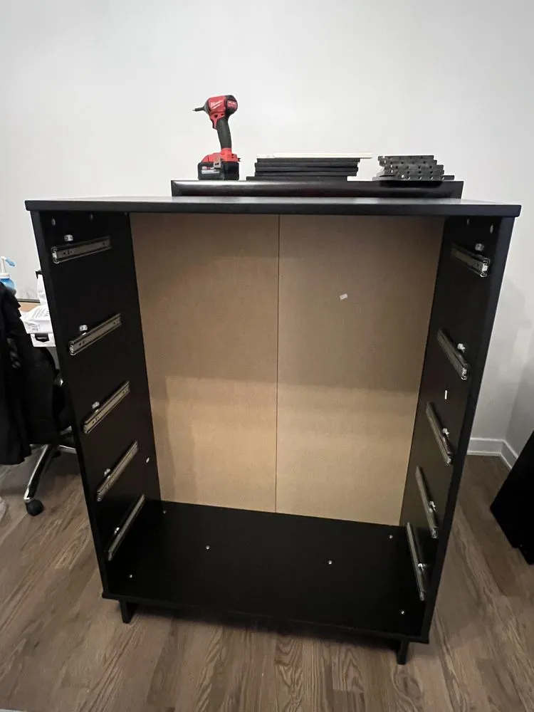 Expert landscaping services in Chicago, IL by Ojaola Pro Services