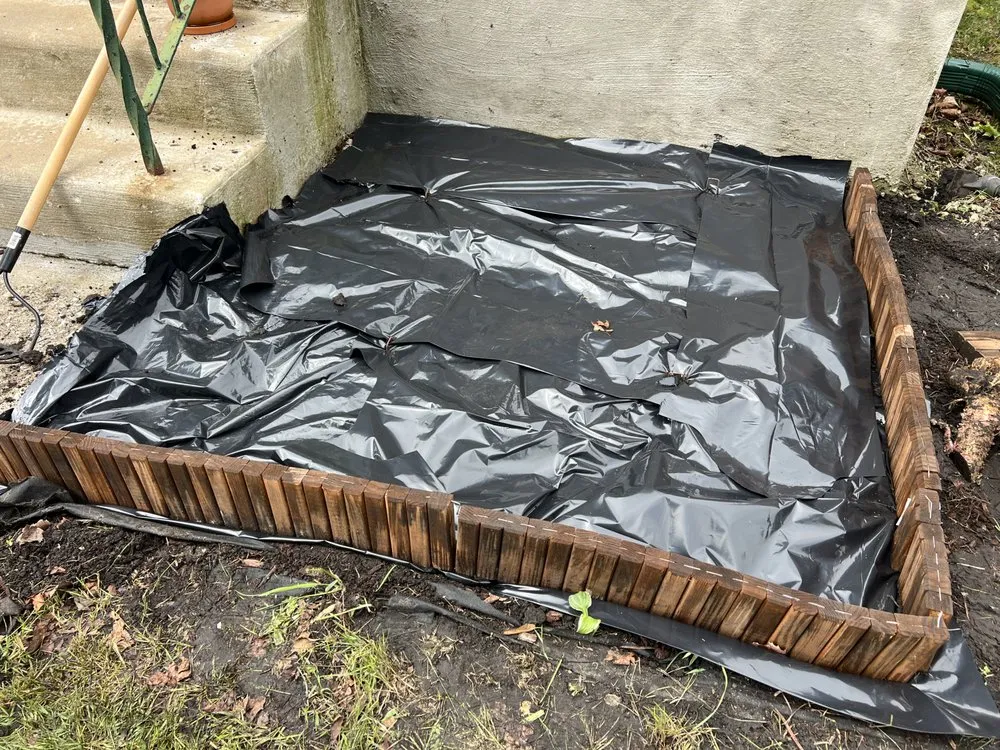 Affordable yard cleanup service for residential properties across Chicago, IL - Ojaola Pro Services