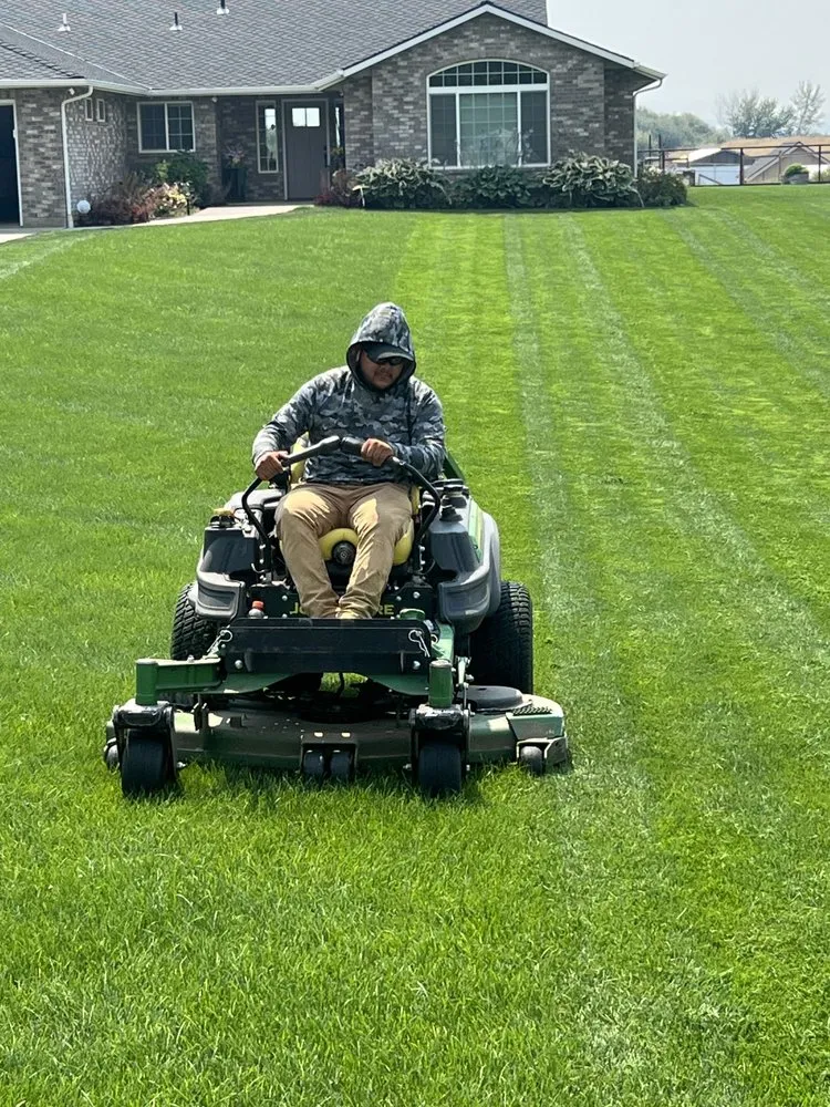 Custom lawn care service experts serving Walla Walla, WA - Ojcius Lawn Care