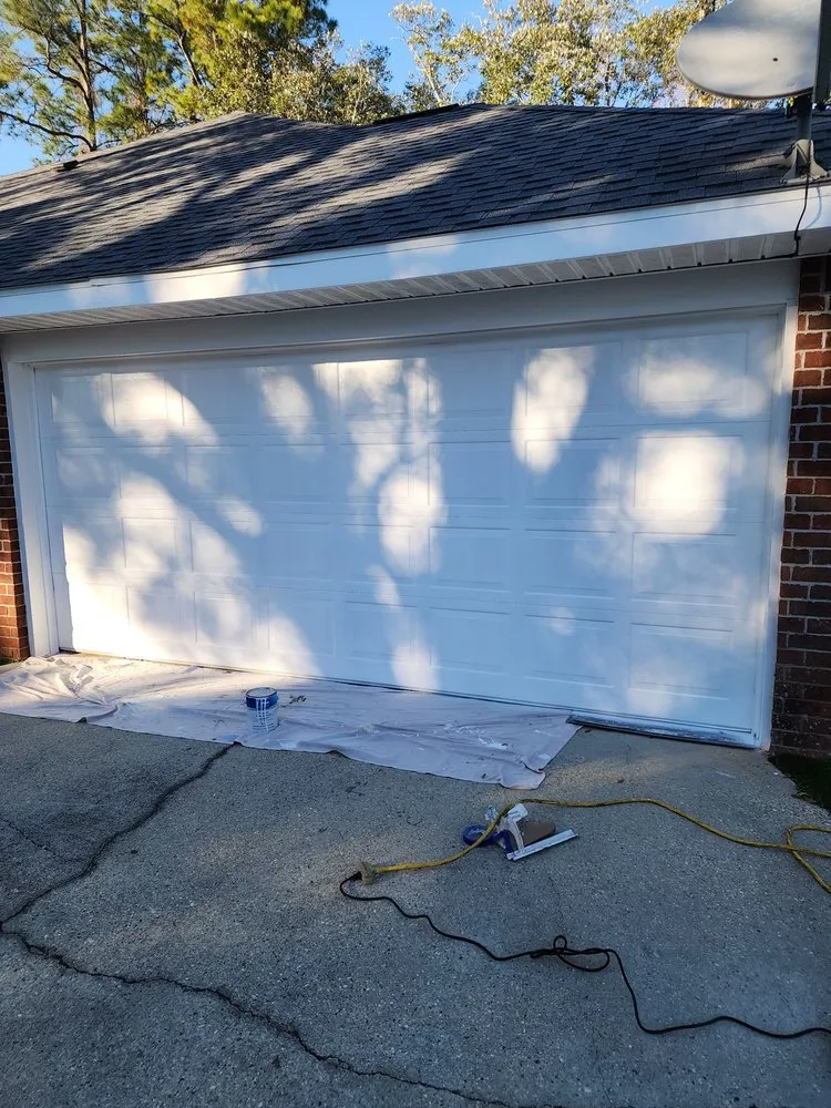 Top-rated landscape design for homes in Gulfport, MS by Ojeda Drywall and Maintenance