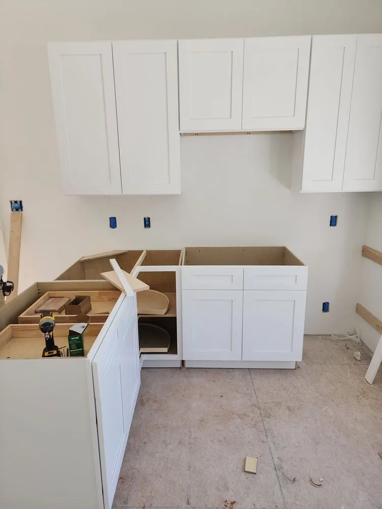 Professional residential landscaping experts serving Gulfport, MS - Ojeda Drywall and Maintenance