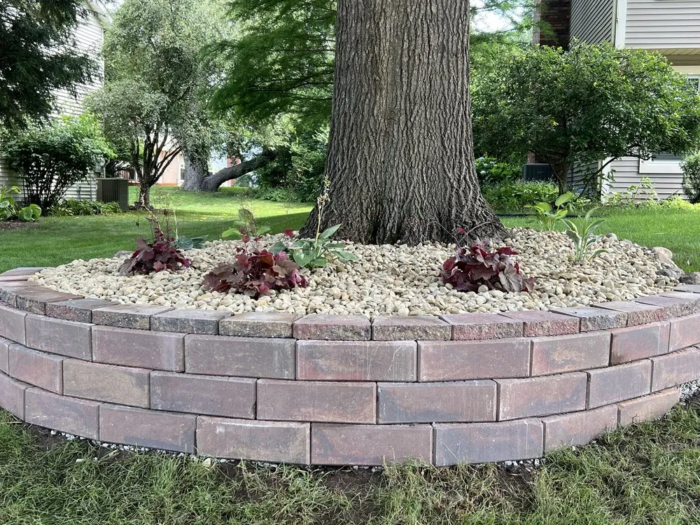 Reliable garden landscaping for beautiful yards in Elkhart, IN by Ojeda’s Landscaping & Tree Service