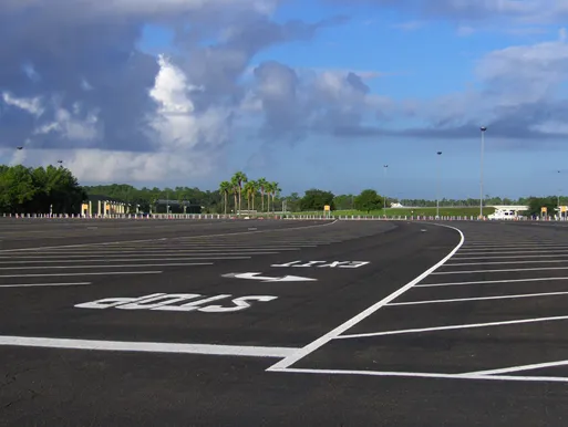 Trusted yard maintenance experts serving Metairie, LA - OJ's Janitorial & Sweeping Service