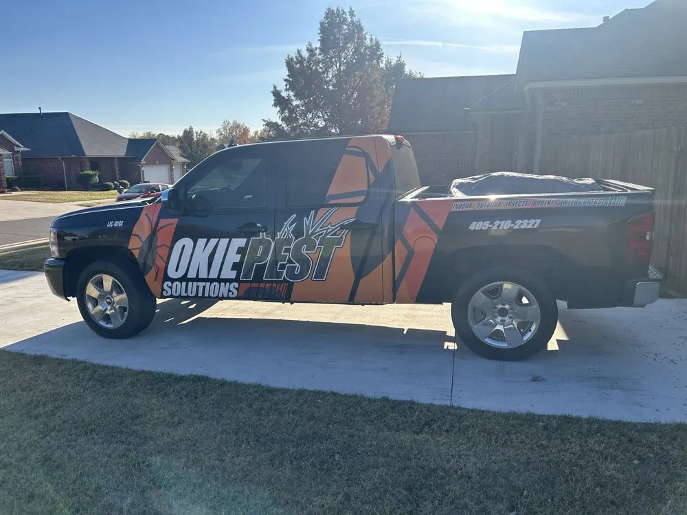 Affordable yard cleanup service in Moore, OK by Okie Pest Solutions