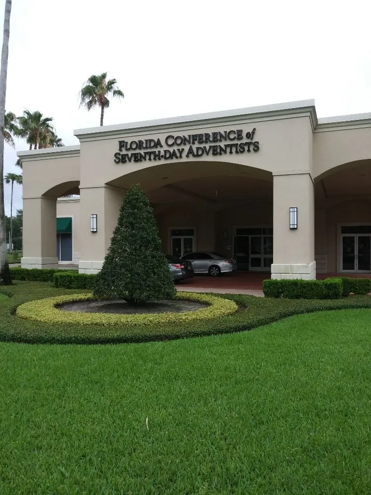 Reliable yard maintenance for year-round maintenance in Fort Lauderdale, FL by OL Keep It Green Lawn Care Services