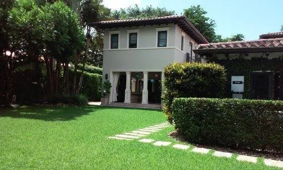 Trusted yard maintenance in Fort Lauderdale, FL - OL Keep It Green Lawn Care Services