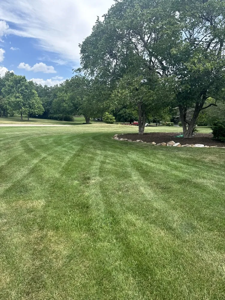 Local garden landscaping experts serving Grayslake, IL - Ol’ Red Landscaping