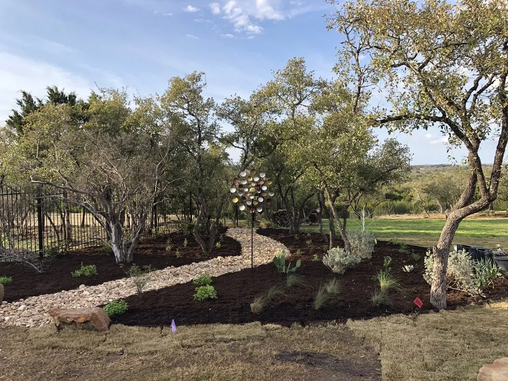 Affordable residential landscaping experts serving Kyle, TX - Ol' Yeller Landscaping