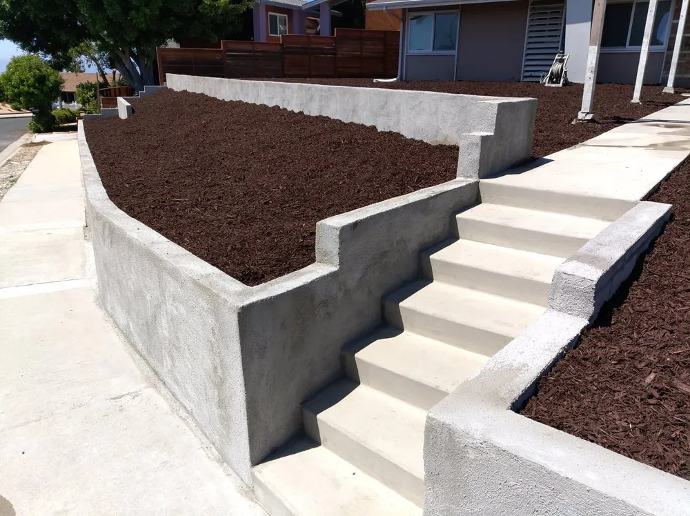 Reliable yard maintenance experts serving Dakota City, NE - Olague Tree Service & Landscaping