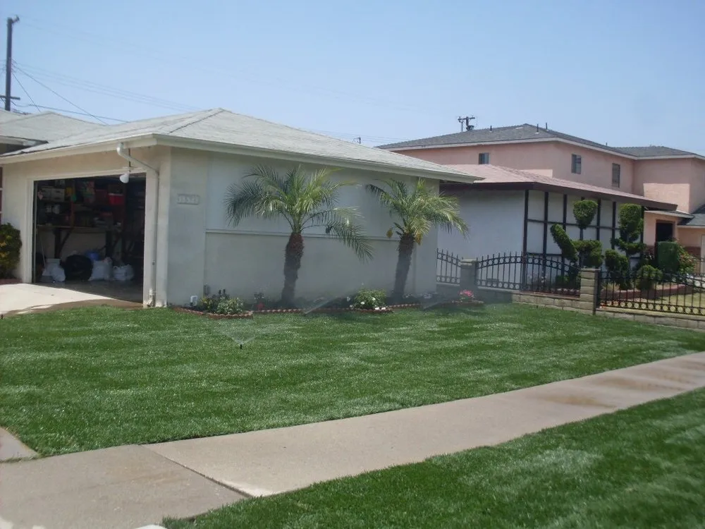 Local garden landscaping in Dakota City, NE by Olague Tree Service & Landscaping