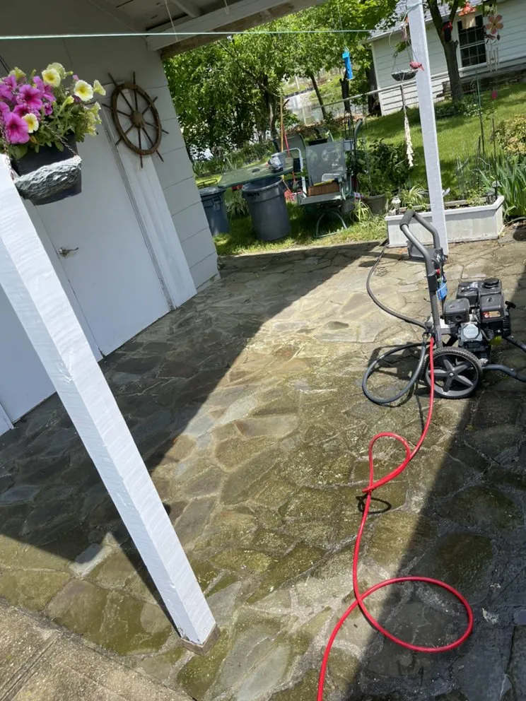 Custom residential landscaping experts serving Riverhead, NY - Old farms Powerwashing