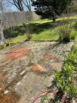 Old farms Powerwashing Logo