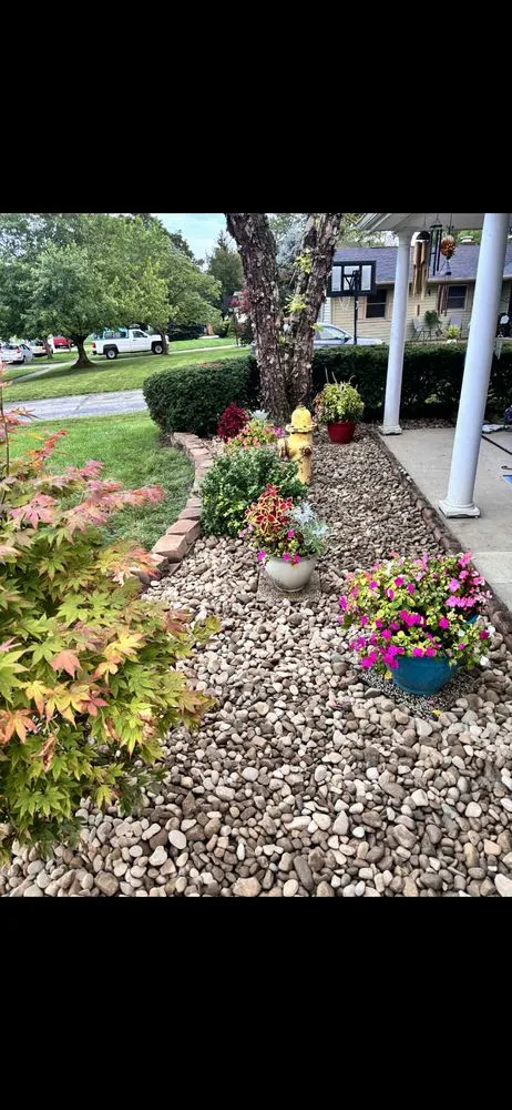 Top-rated yard cleanup service in Circleville, OH - Old Glory Groundskeeping