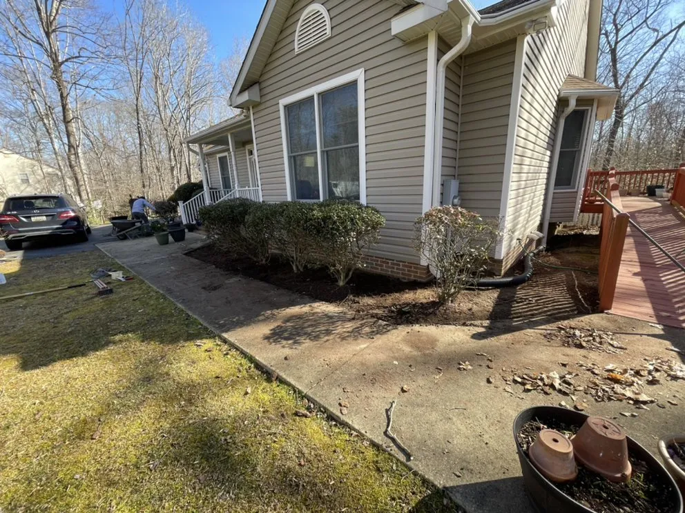 Reliable yard cleanup service experts serving Huntingtown, MD - Old Line Lawn and Landscape