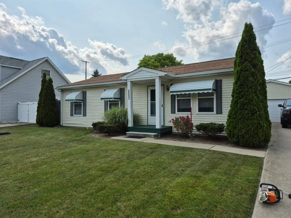 Local yard cleanup service for beautiful yards across Monroe, MI - Old Town Landscape