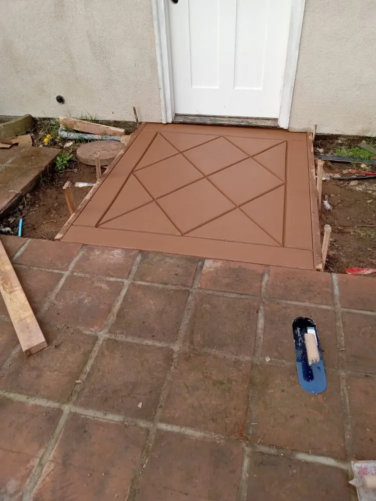 Reliable yard cleanup service in Los Gatos, CA - Old World Cobble