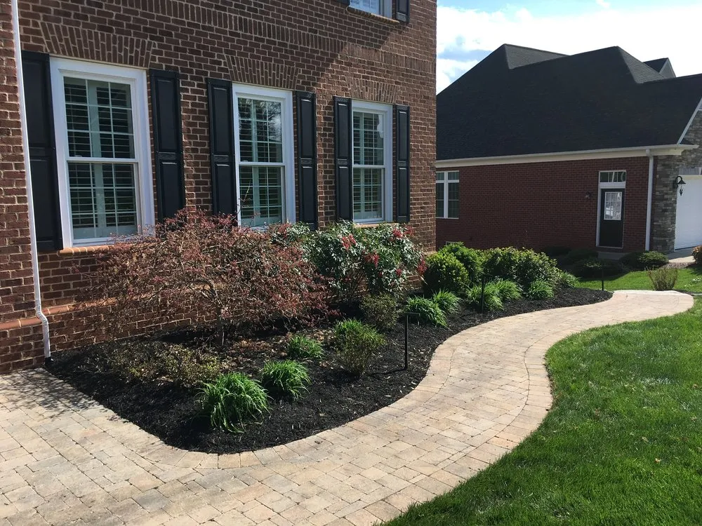 Affordable landscape design in Savannah, GA by Old World Hardscapes