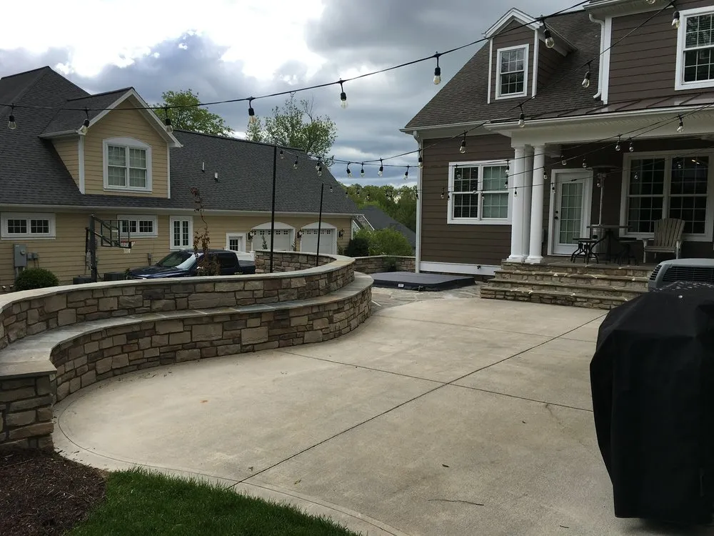 Custom lawn mowing service in Savannah, GA - Old World Hardscapes