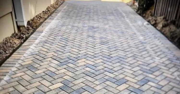 Custom lawn care service experts serving Pooler, GA - Olde Savannah Gardens