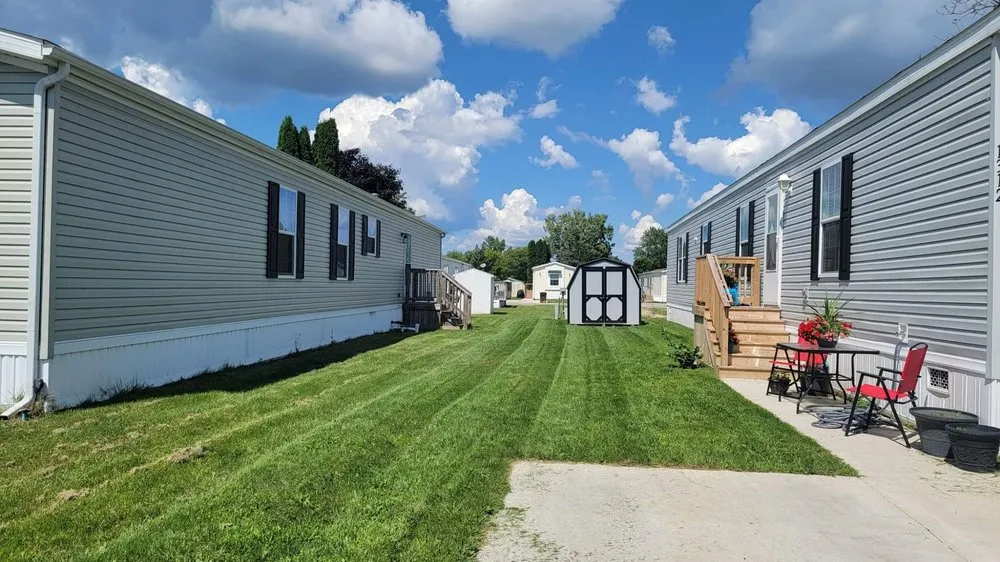 Reliable garden landscaping experts serving Owosso, MI - Oldhams Lawncare