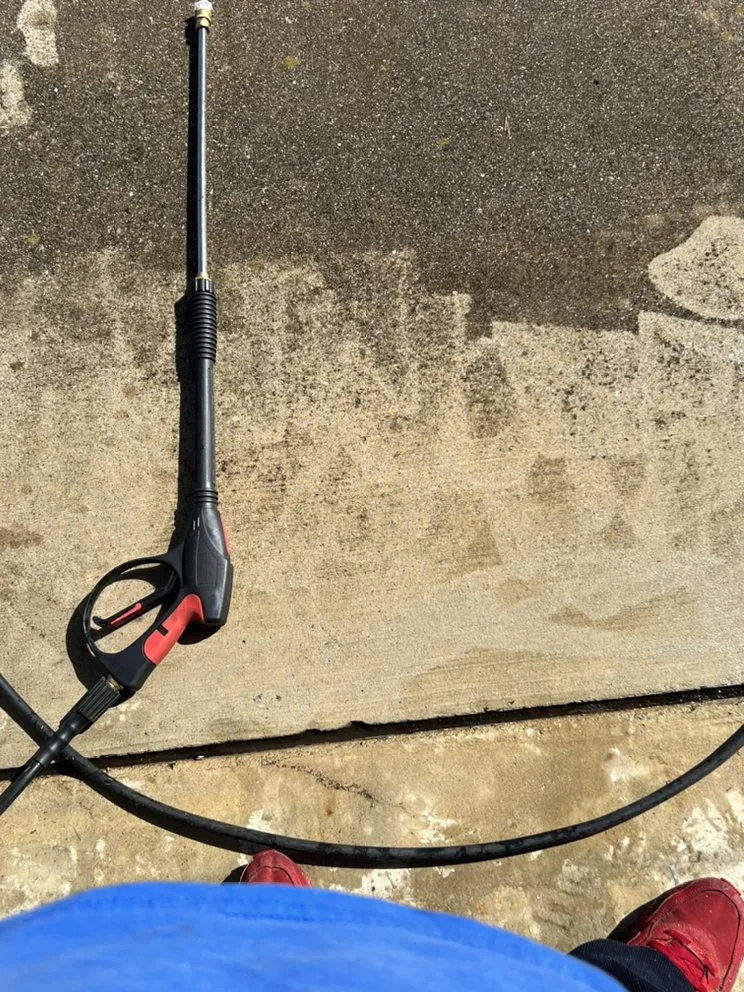 Affordable lawn mowing service experts serving Huntsville, AL - Ole’ Harry’s Lawn Service