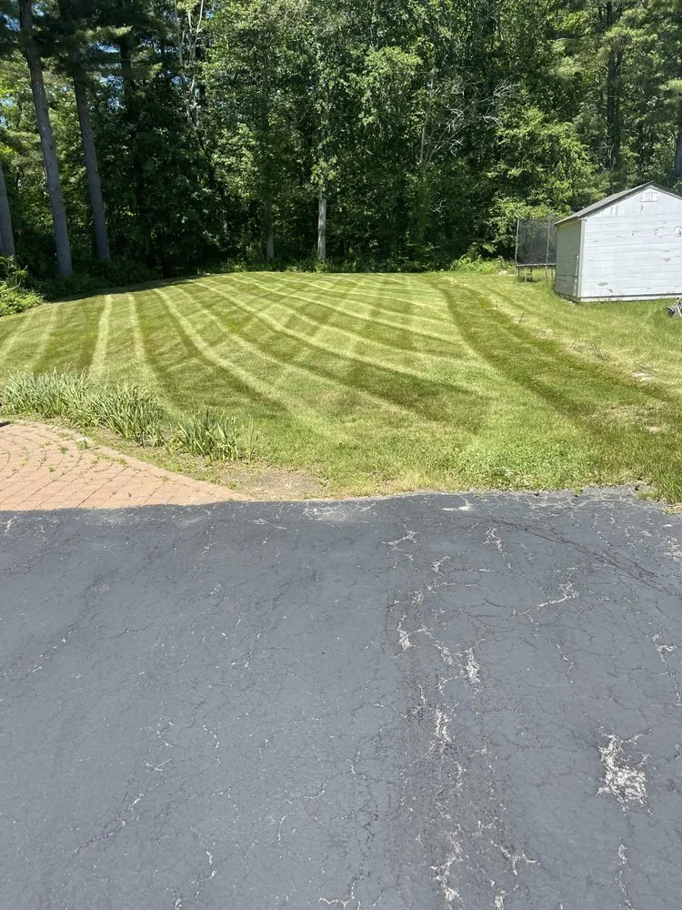 Custom residential landscaping in Manchester, NH - Oli's Lawn-scaping