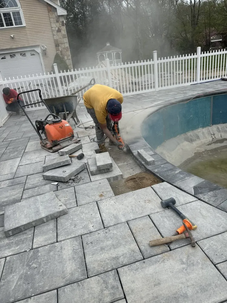Affordable residential landscaping in Stamford, CT by Oliva Landscaping & Masonry