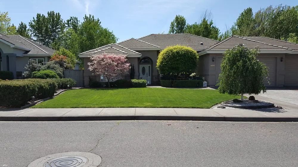 Reliable outdoor landscaping experts serving Central Point, OR - Oliva Lawn Care