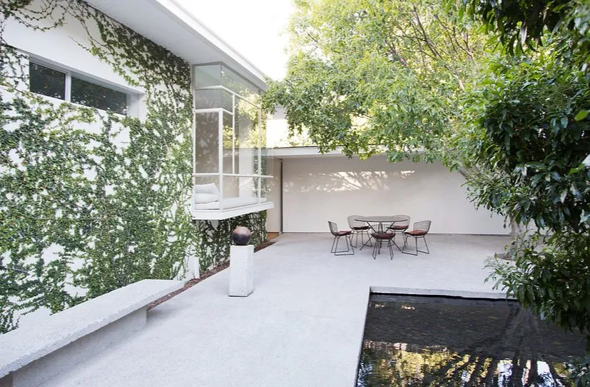 Top-rated lawn care service in Duluth, GA by Olivares Landscaping