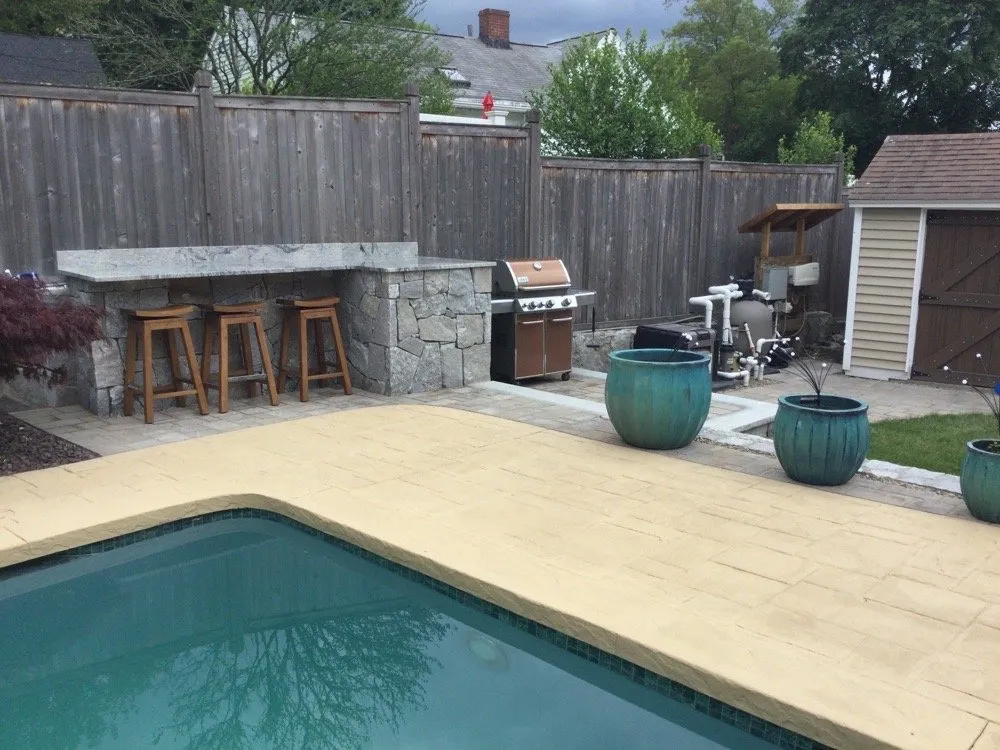 Affordable yard maintenance experts serving North Andover, MA - Oliver Enterprises