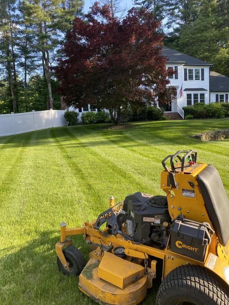 Local lawn care service experts serving Brownsville, TX - Oliver Landscaping