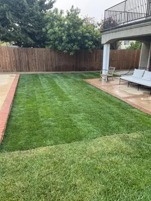 Oliver's Industries Logo