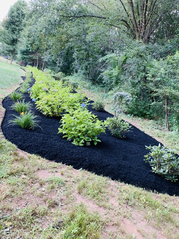 Professional yard cleanup service experts serving Leominster, MA - Oliver’s Landscaping