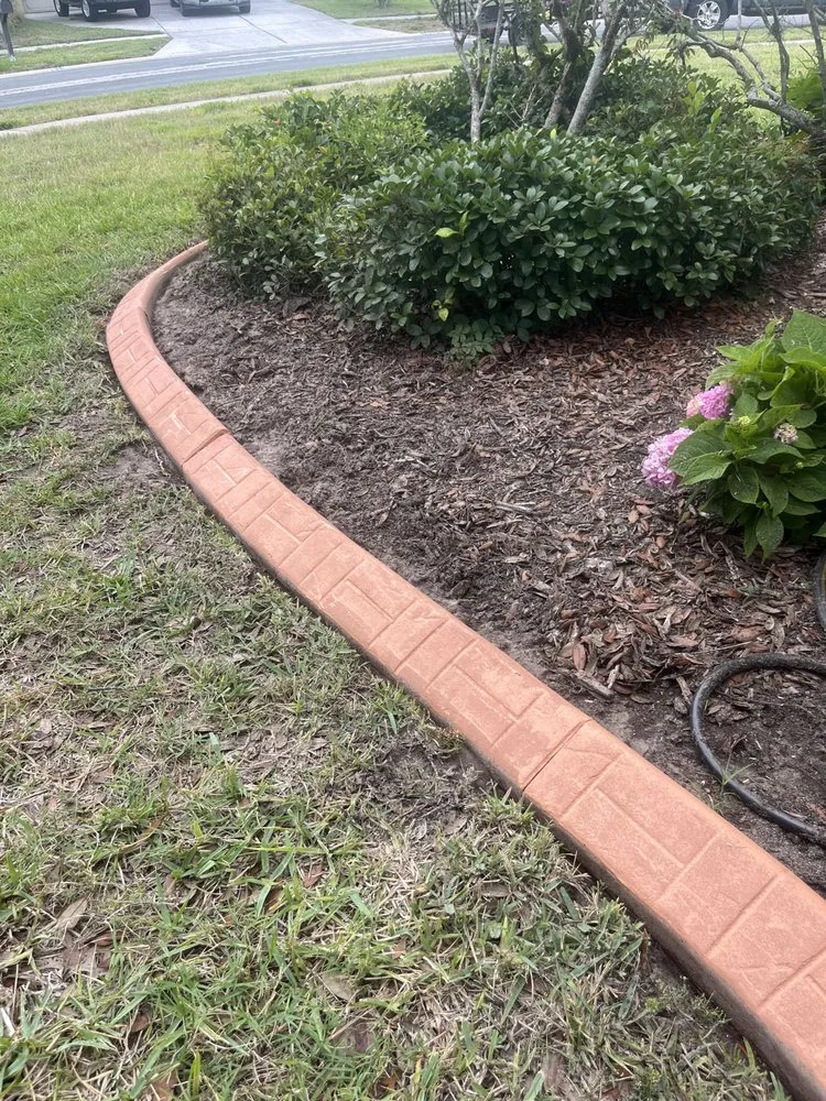 Custom yard maintenance in Brooksville, FL by Olliffs Lawn and Handyman Services
